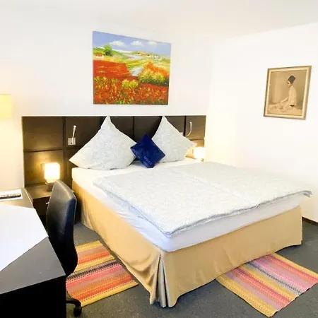 ホテル Garni Bad Cafe